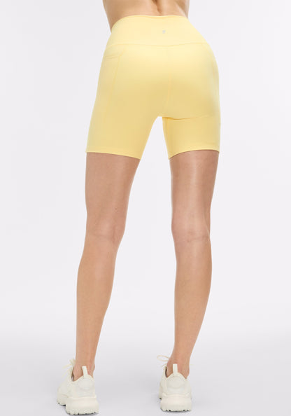 Pale Banana Set