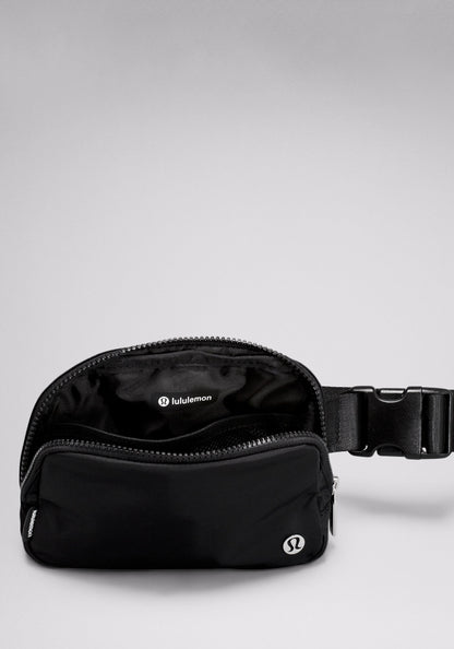 Everywhere Belt Bag 1L