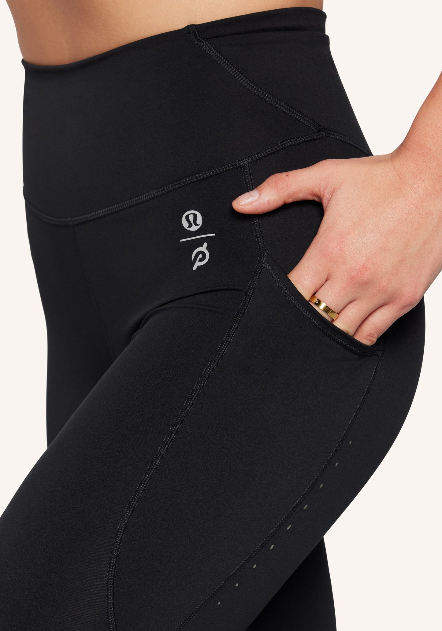 Fast and Free High-Rise Tight 25” Pockets