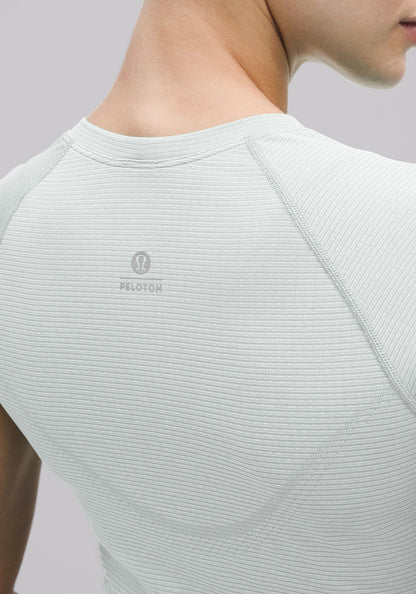 Swiftly Tech Cropped Short-Sleeve Shirt 2.0