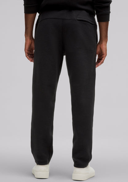 Textured Spacer Classic-Tapered Pant